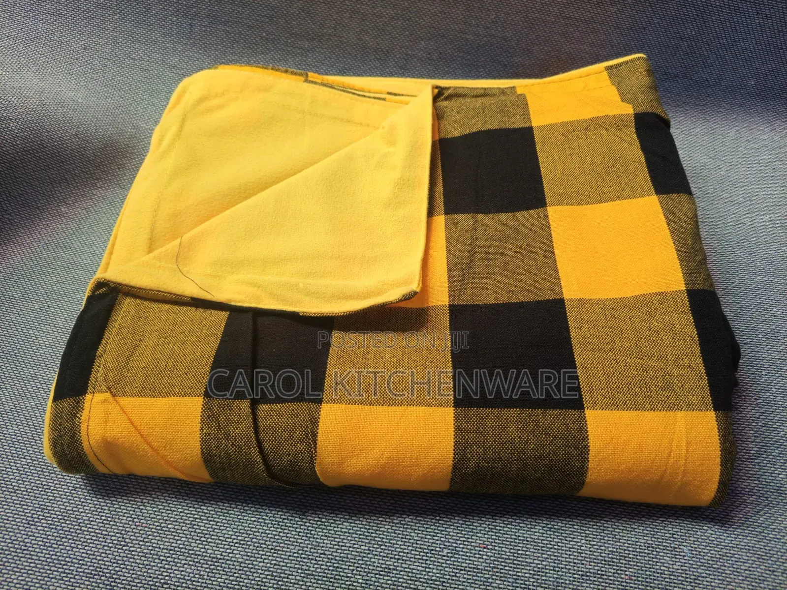 Maasai Fleece Blanket
