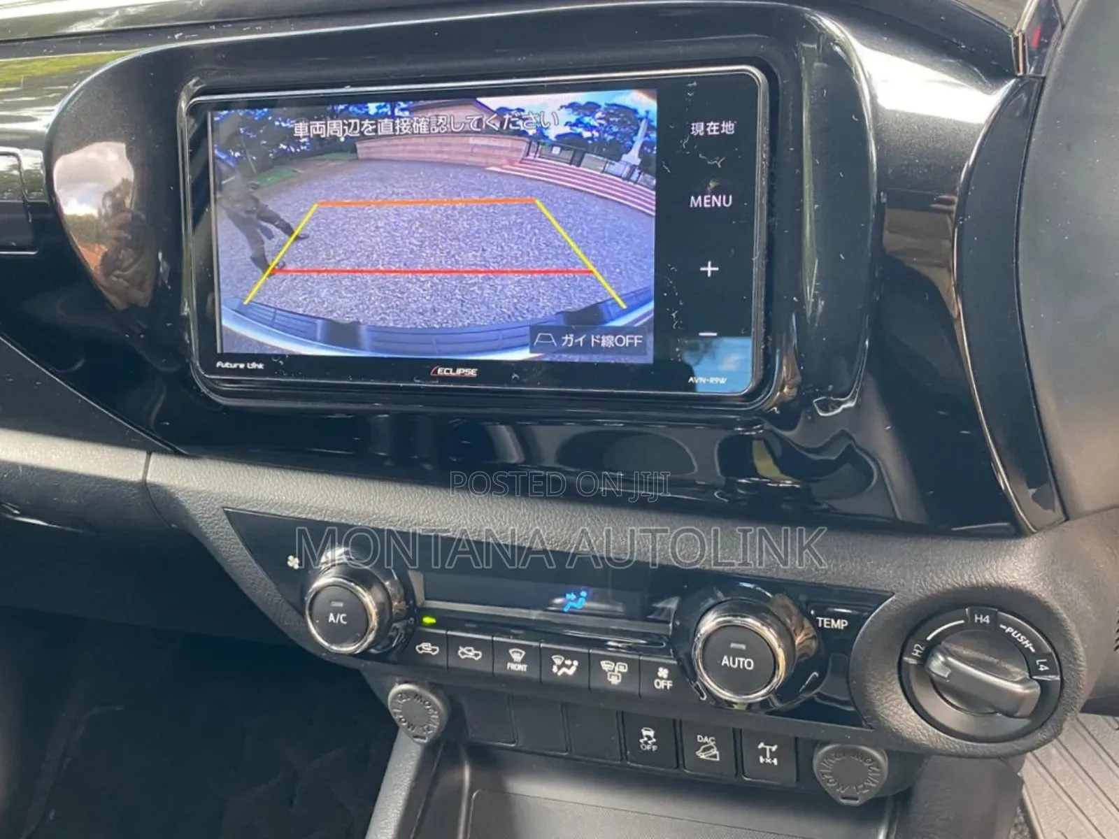 Toyota Hilux 2019 White