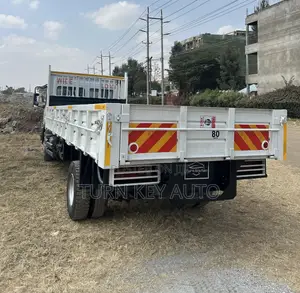 Mercedes-Benz Atego 2009 White