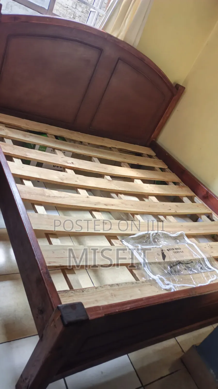 6*6 Hardwood Bed