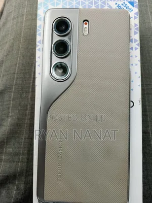 Tecno Camon 40 Pro 4G 256 GB Gray
