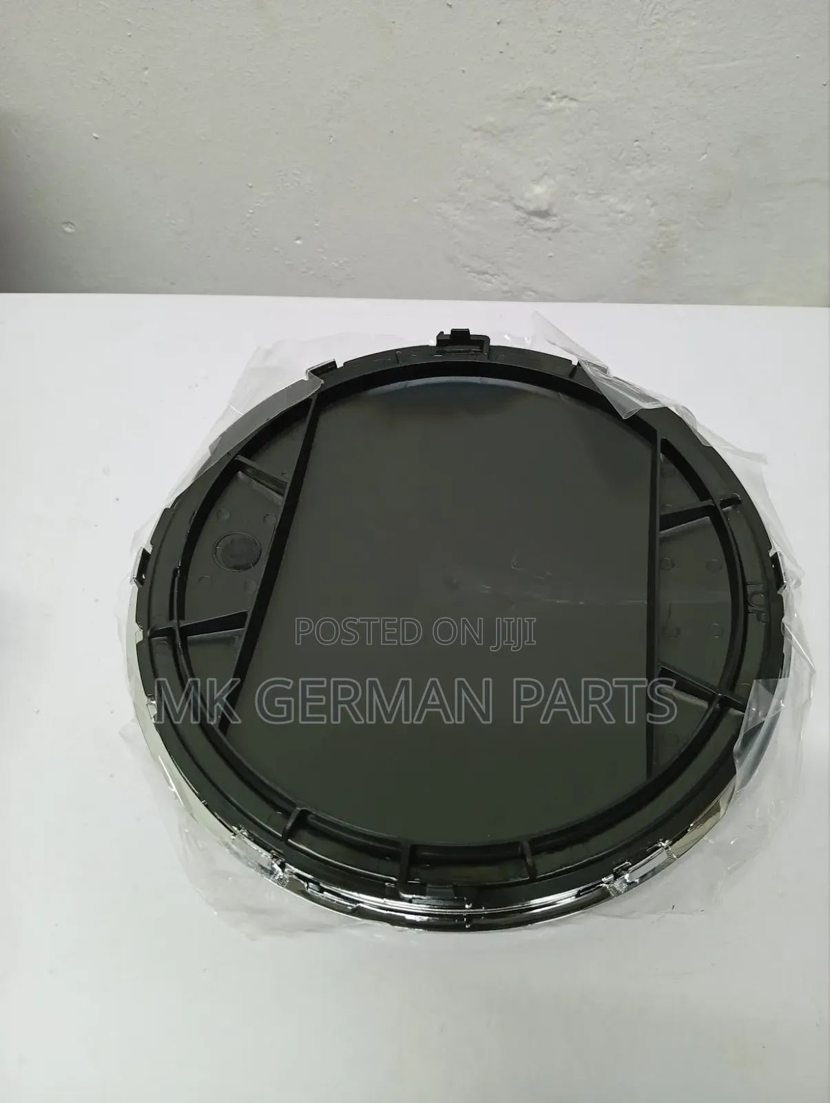 Genuine Mercedes Grille Star.