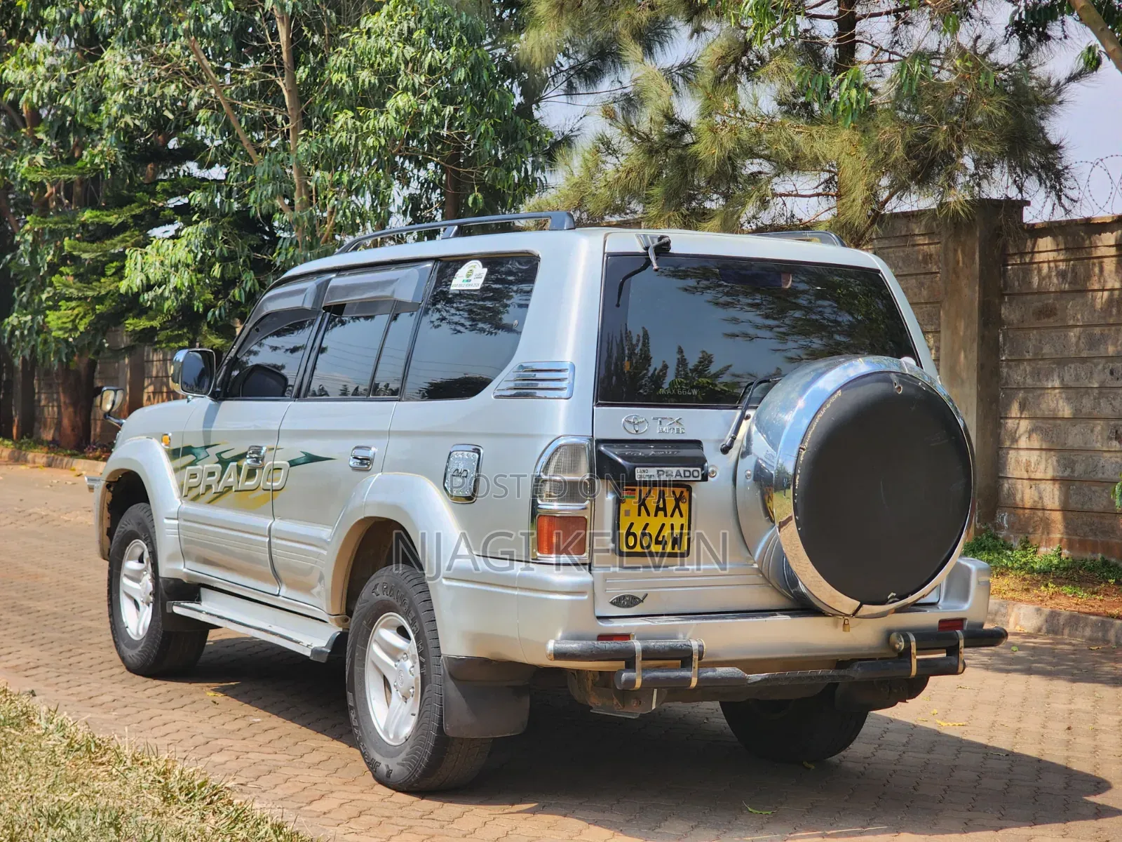 Toyota Land Cruiser Prado 2.7 16V 5dr 2000 Silver