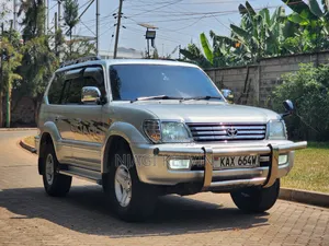 Toyota Land Cruiser Prado 2.7 16V 5dr 2000 Silver
