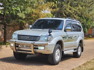 Toyota Land Cruiser Prado 2.7 16V 5dr 2000 Silver