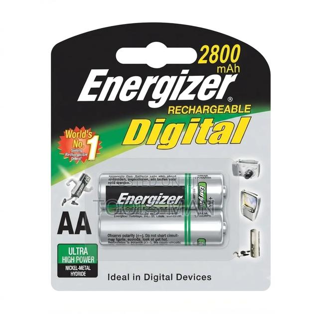 Energizer 2800mAh Rechargeable AA Batteries Pack.