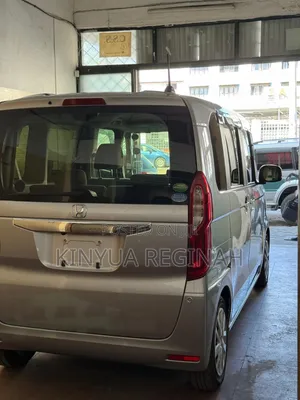 Honda N-Box 2020 Silver
