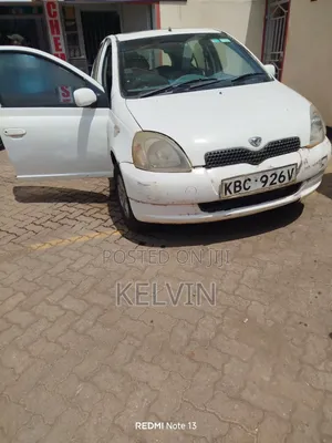 Toyota Vitz 2005 White