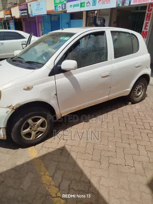 Toyota Vitz 2005 White