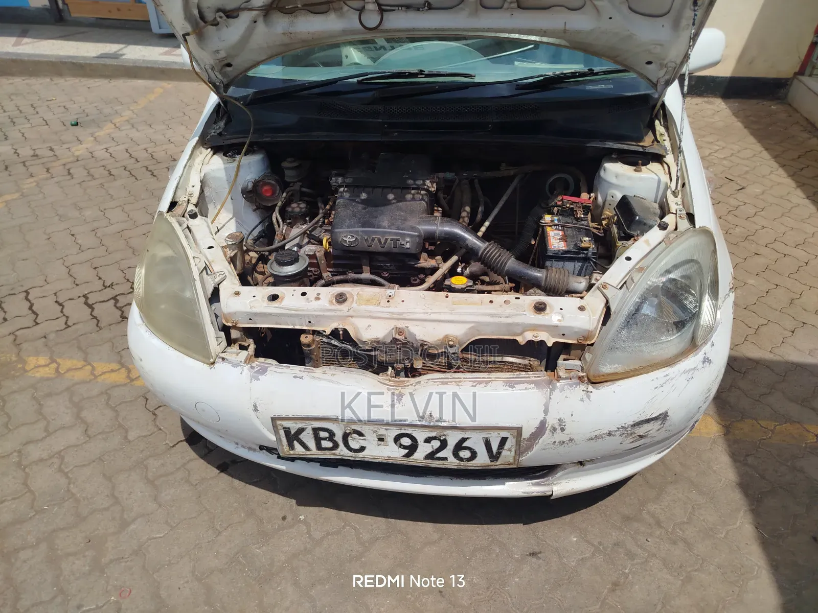 Toyota Vitz 2005 White