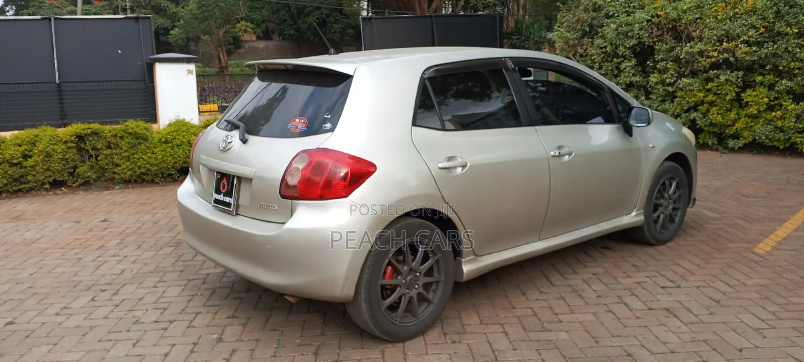 Toyota Auris 2008 Silver