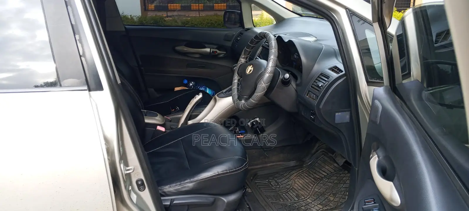 Toyota Auris 2008 Silver