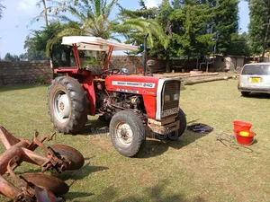 Massey Ferguson 240 KTCB