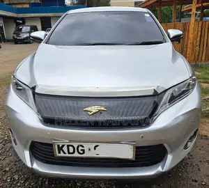 Toyota Harrier 2015 Silver