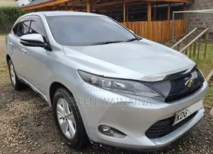 Toyota Harrier 2015 Silver