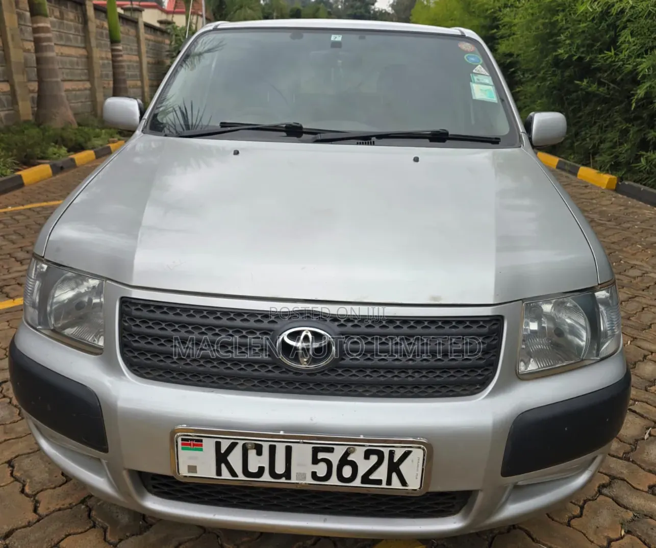 Toyota Succeed 2013 Silver