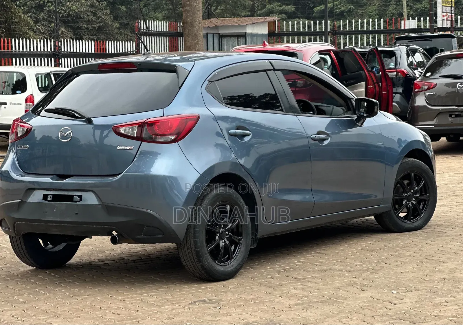 Mazda Demio 2016 Blue