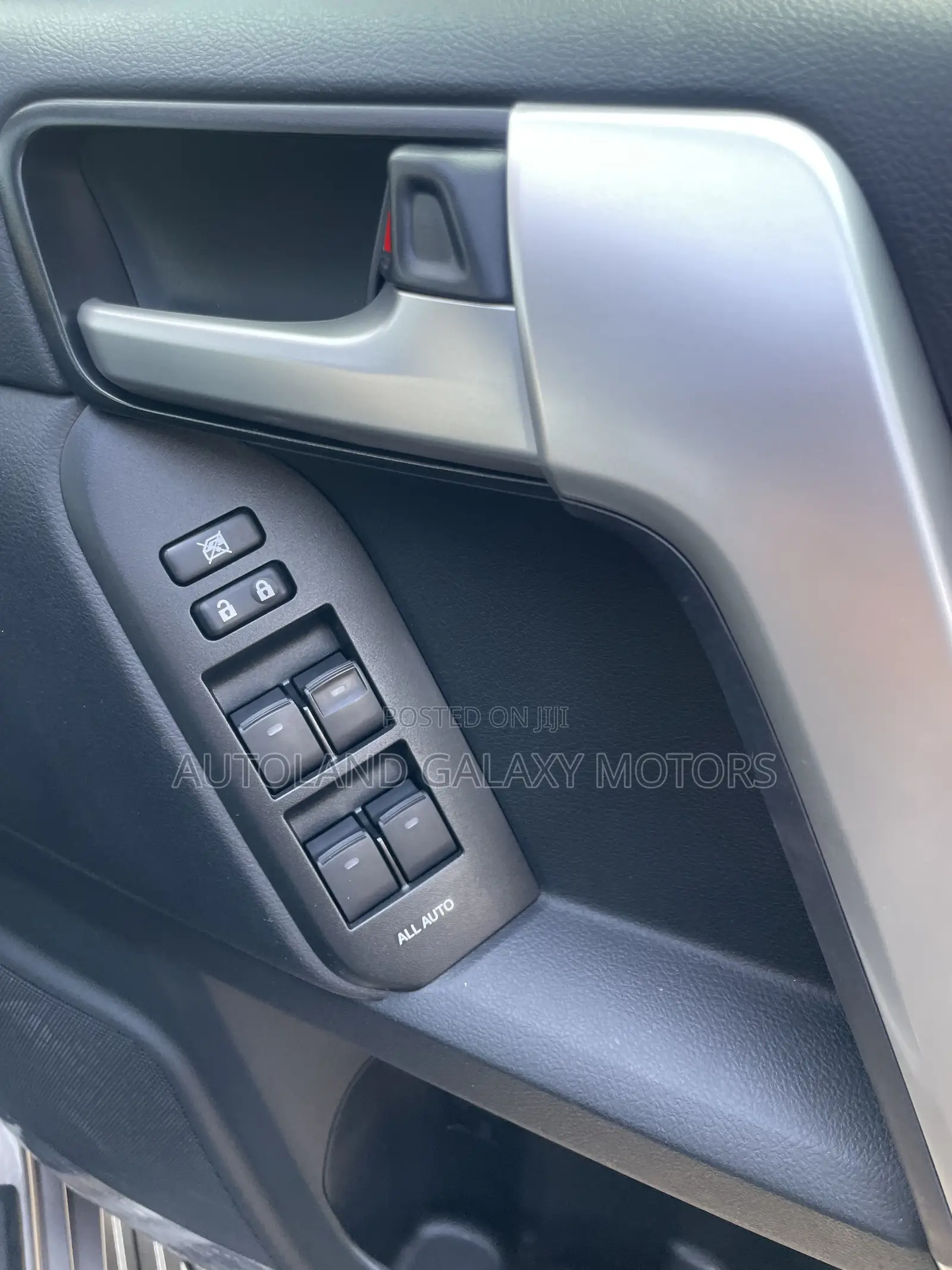 Toyota Land Cruiser Prado 2019 Gold