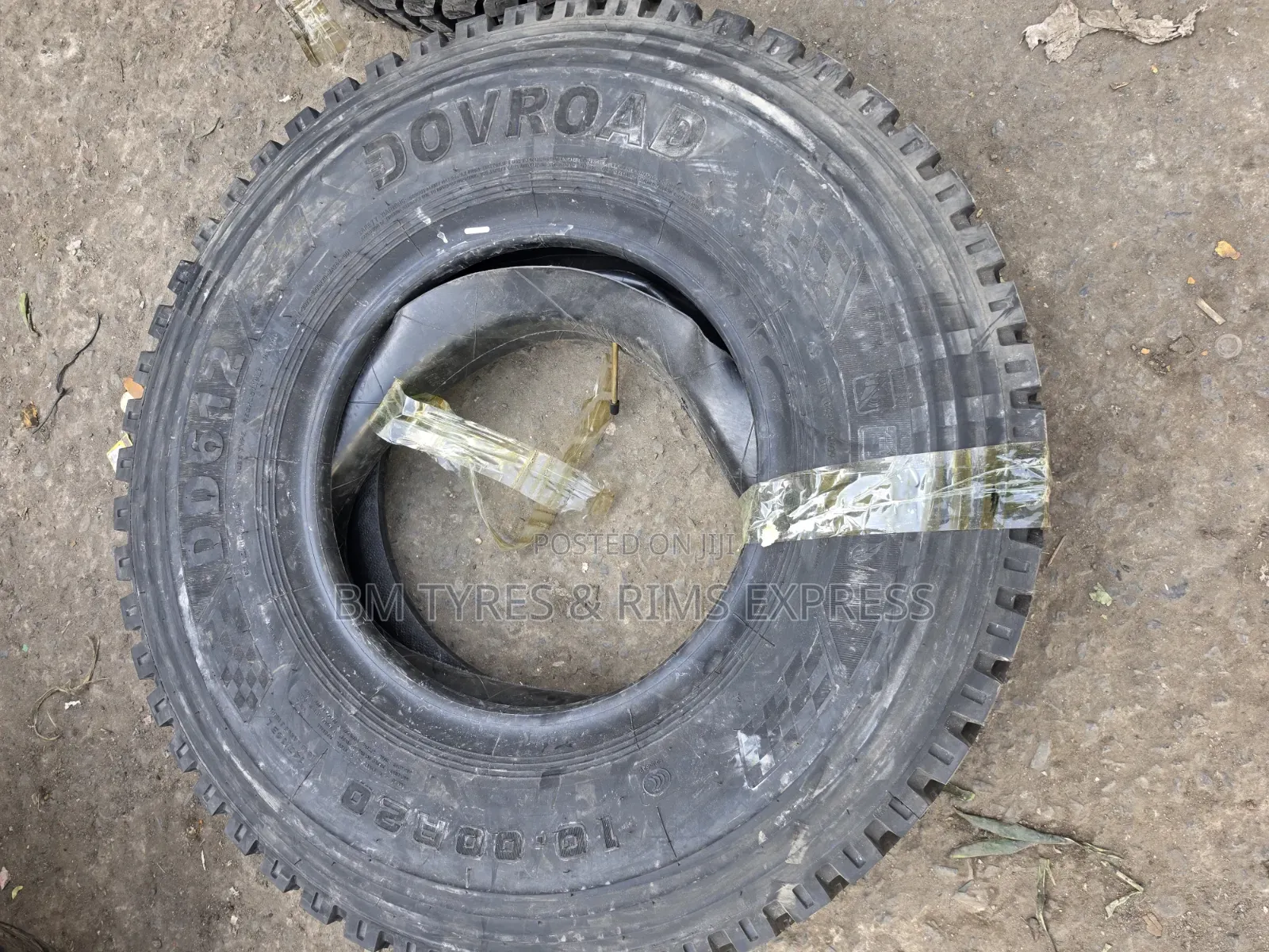 1000r20 DOVROAD Tires (Diff)