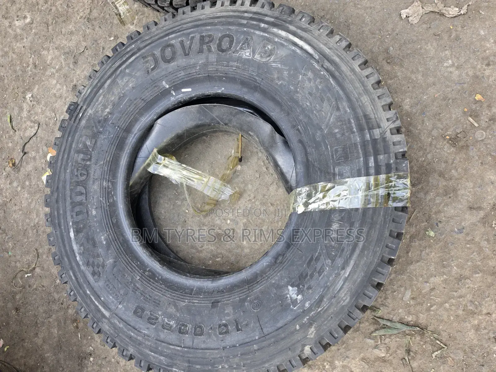 1000r20 DOVROAD Tires (Diff)