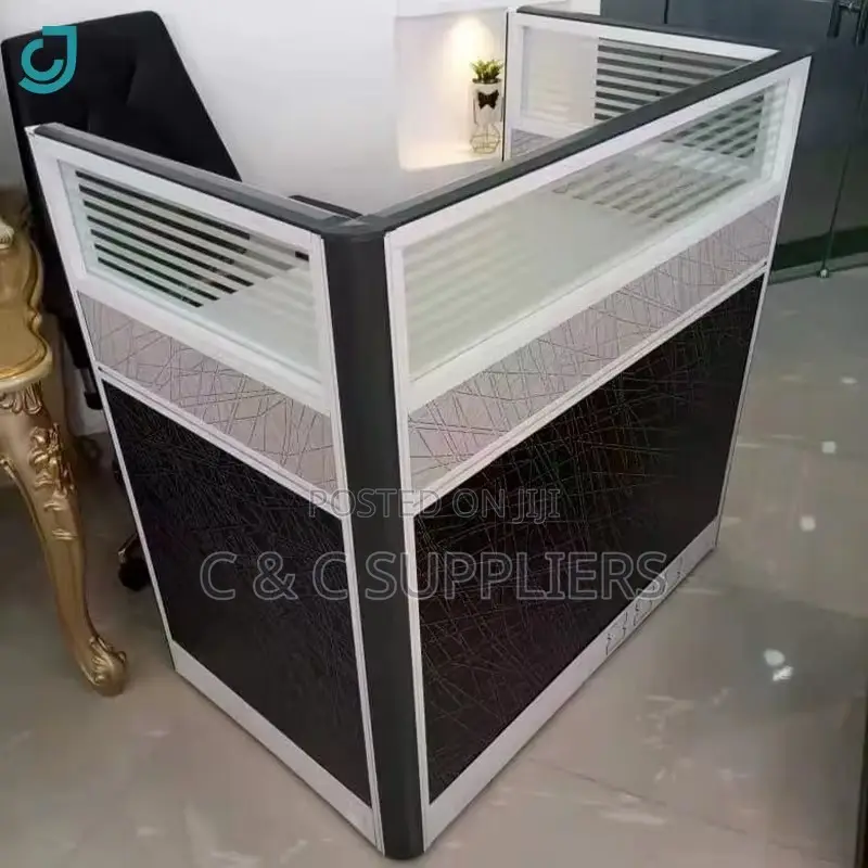1 Way Imported Workstation