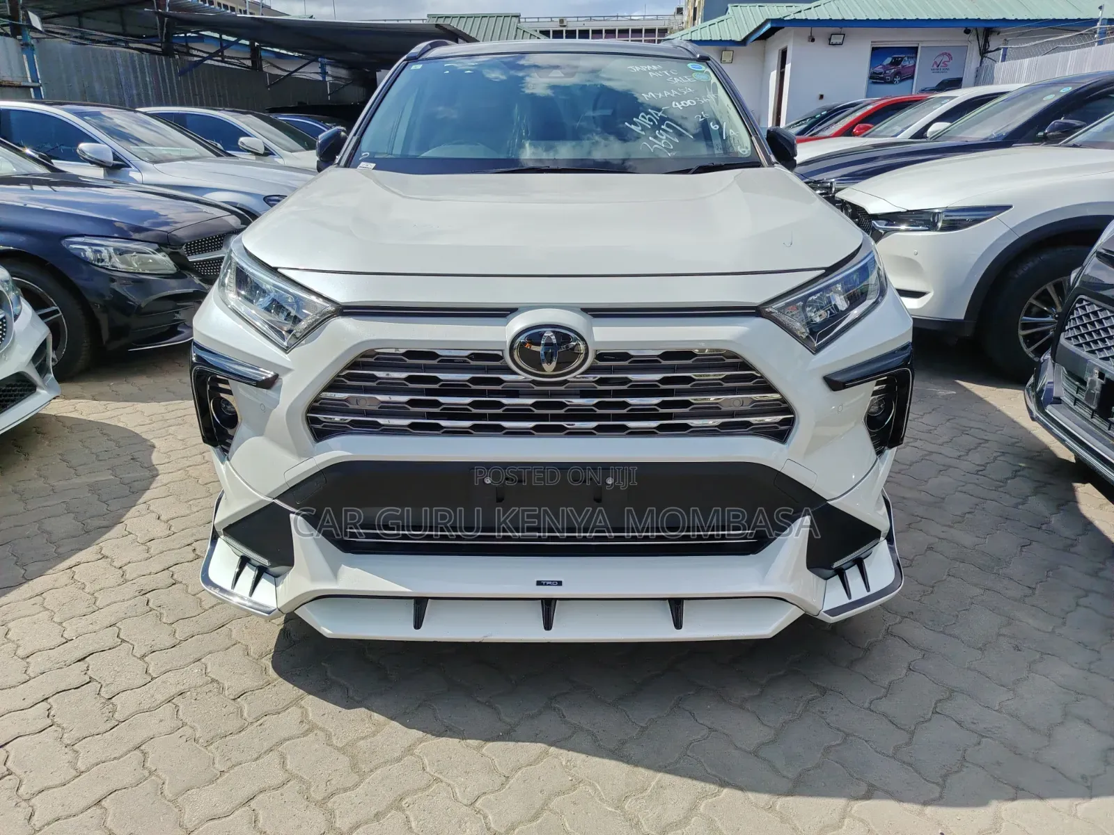 Toyota RAV4 2019 White