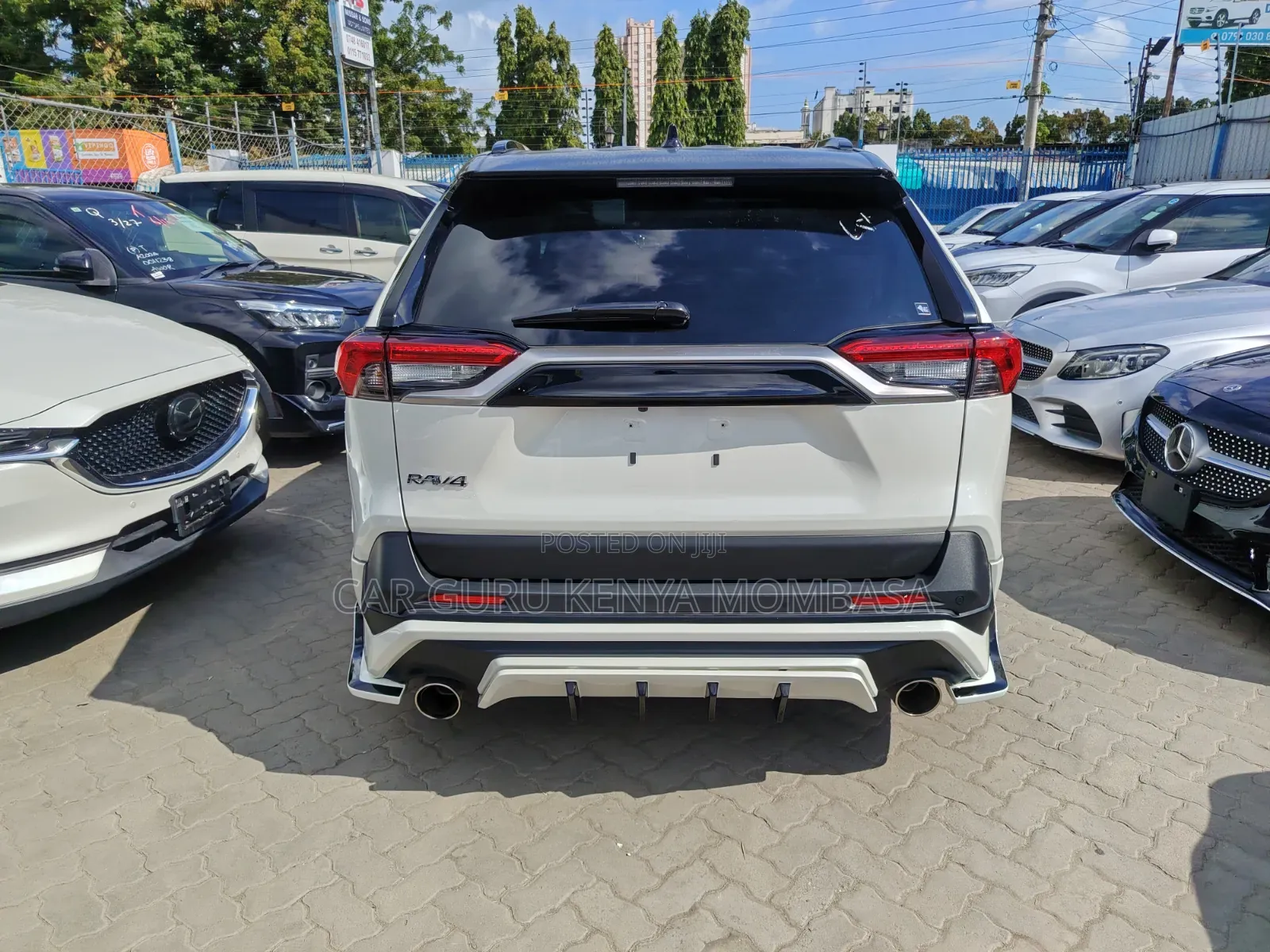 Toyota RAV4 2019 White