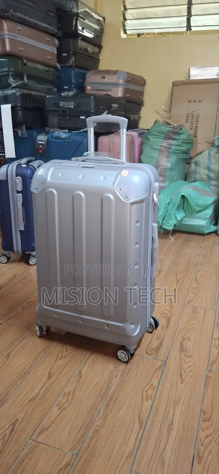 Large Unbreakable Hard Shell Suitcase