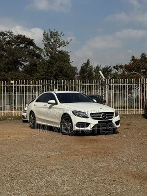 Mercedes-Benz C200 2014 White