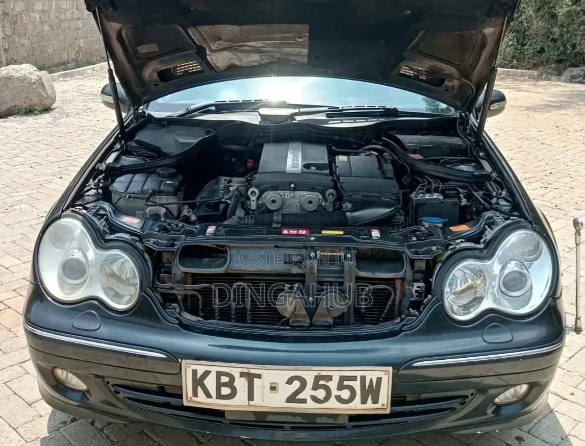Mercedes-Benz C230 2005 Black