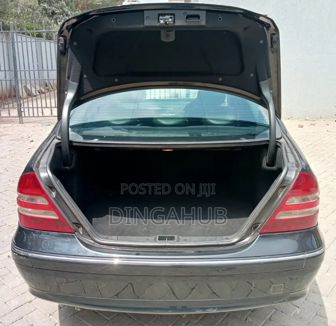 Mercedes-Benz C230 2005 Black