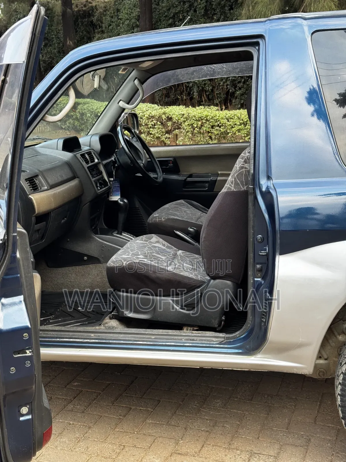 Mitsubishi Pajero IO 1999 Blue