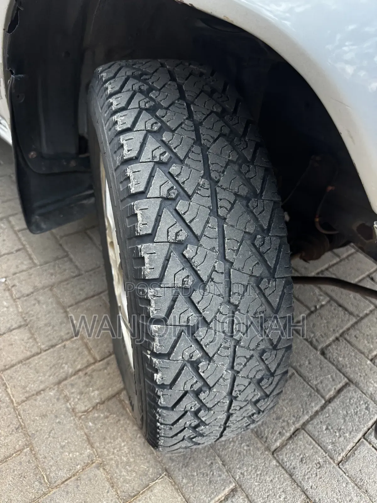 Mitsubishi Pajero IO 1999 Blue