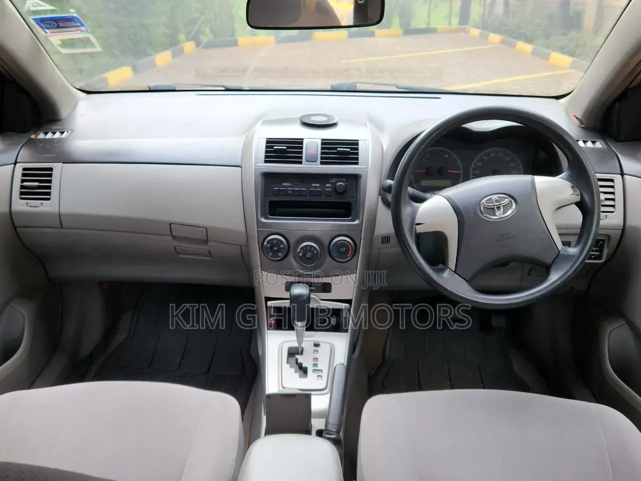 Toyota Axio 2010 Silver