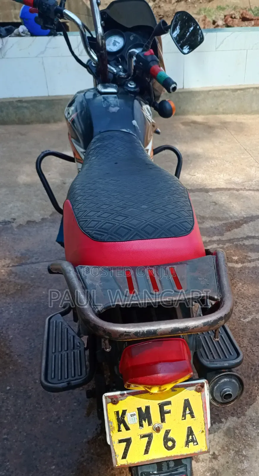 TVS HLX Plus ES 2024 Black