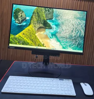 Desktop Computer Lenovo ThinkCentre M715 8GB AMD Ryzen 5 SSD 256GB