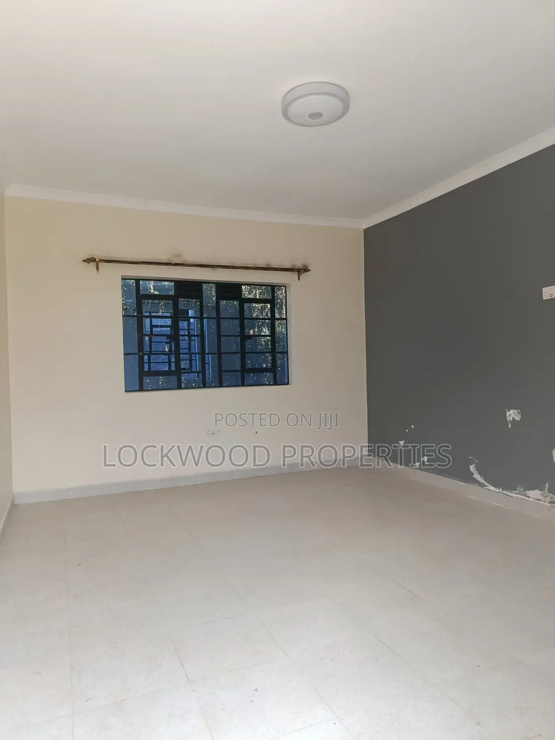 2bdrm Bungalow in Zambezi for rent