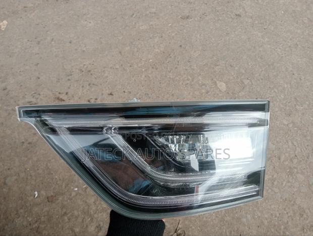 Toyota Harrier Boot Light