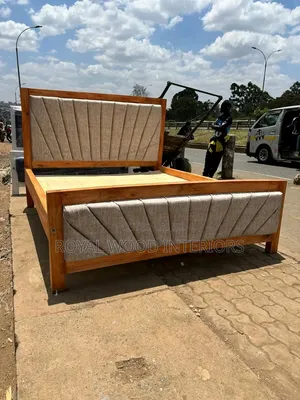 Crown Mocket Bed
