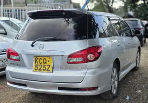 Nissan Wingroad 2012 Silver