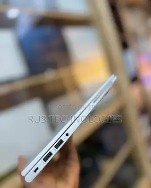Laptop HP EliteBook 830 G9 16GB Intel Core i5 SSD 256GB