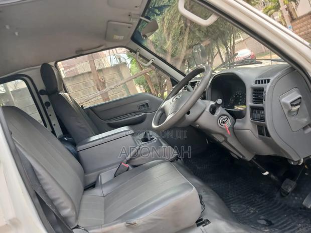 Mazda Bongo 2015 White - thumbnail 7