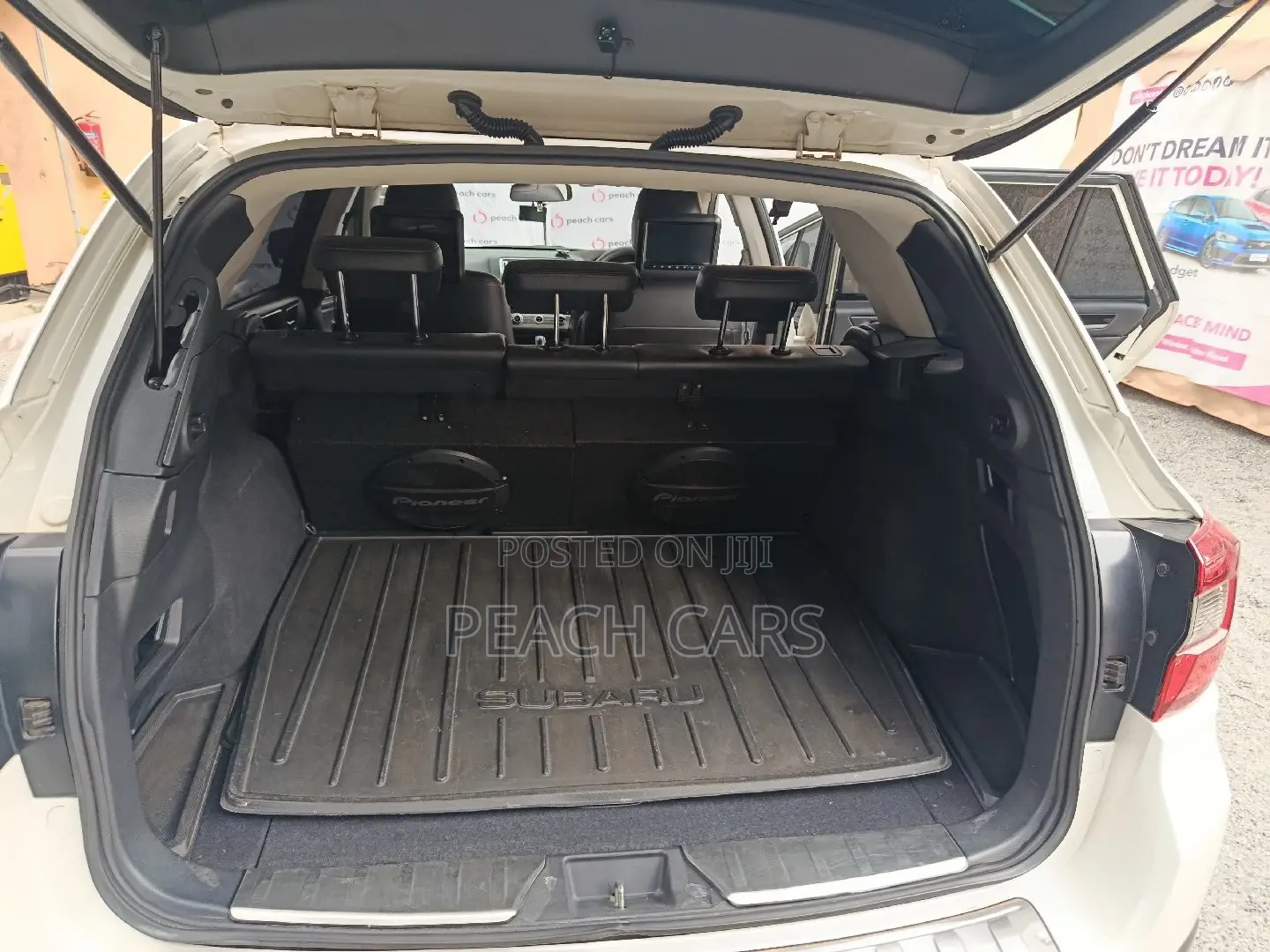 Subaru Outback 2015 White
