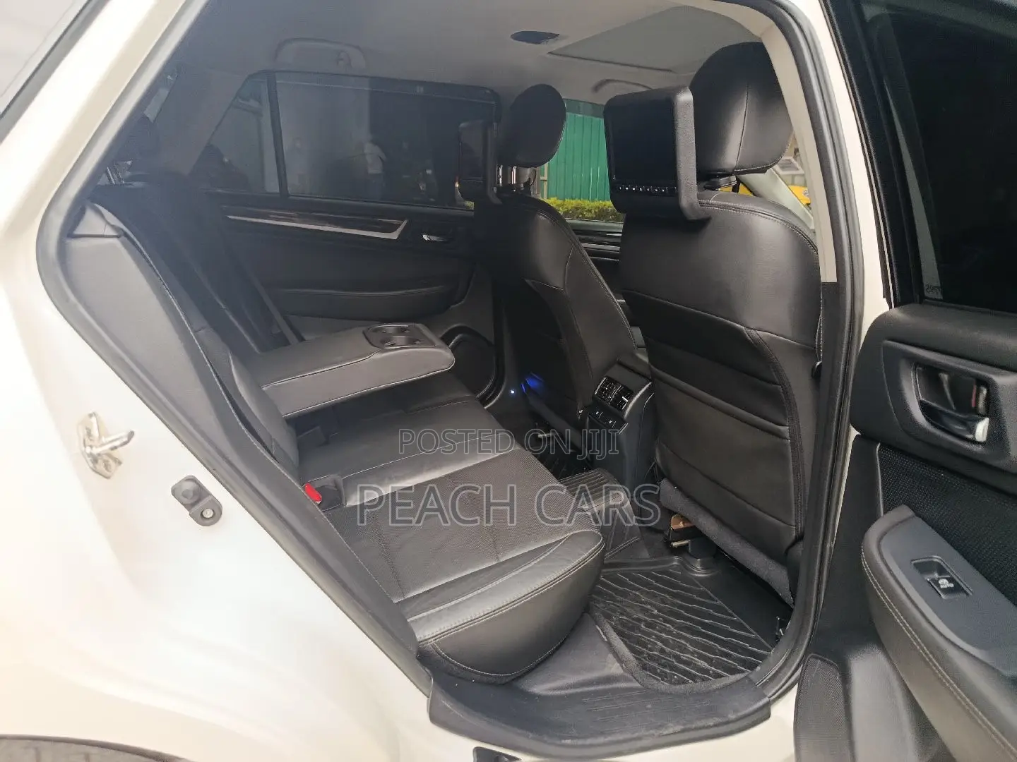 Subaru Outback 2015 White
