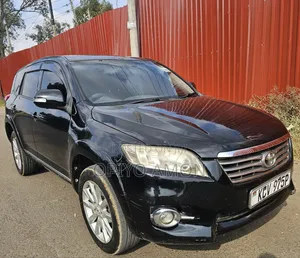 Toyota Vanguard 2012 Black