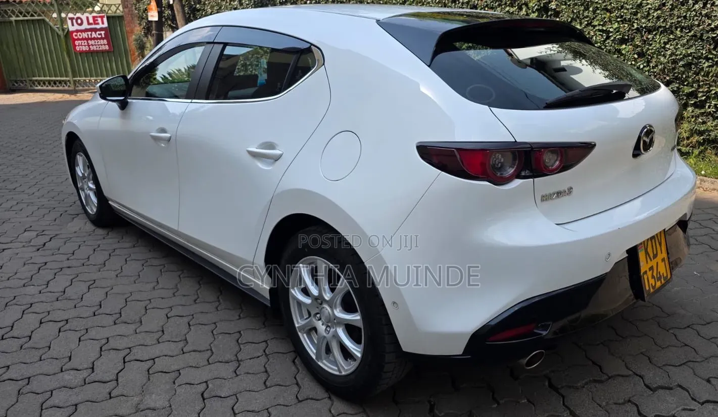 Mazda 3 2019 White