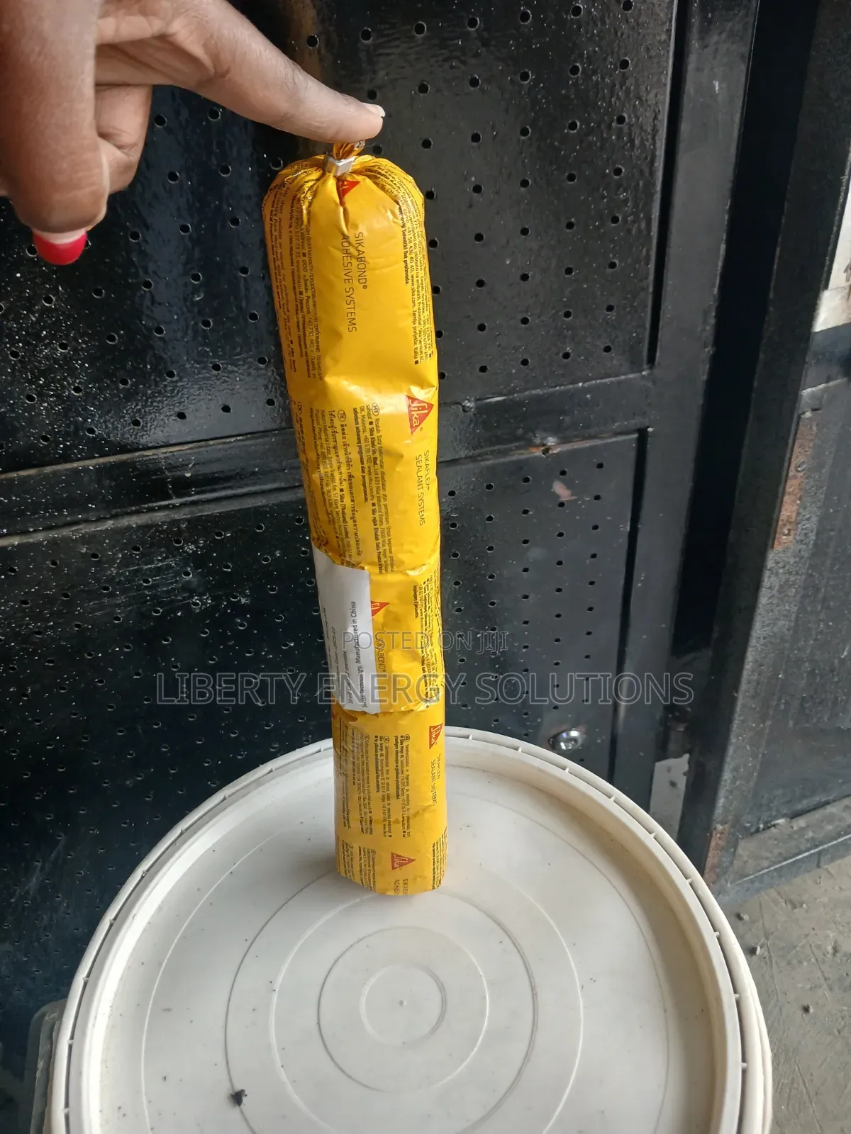 Sikaflex 600ml Foil Sausage Pack