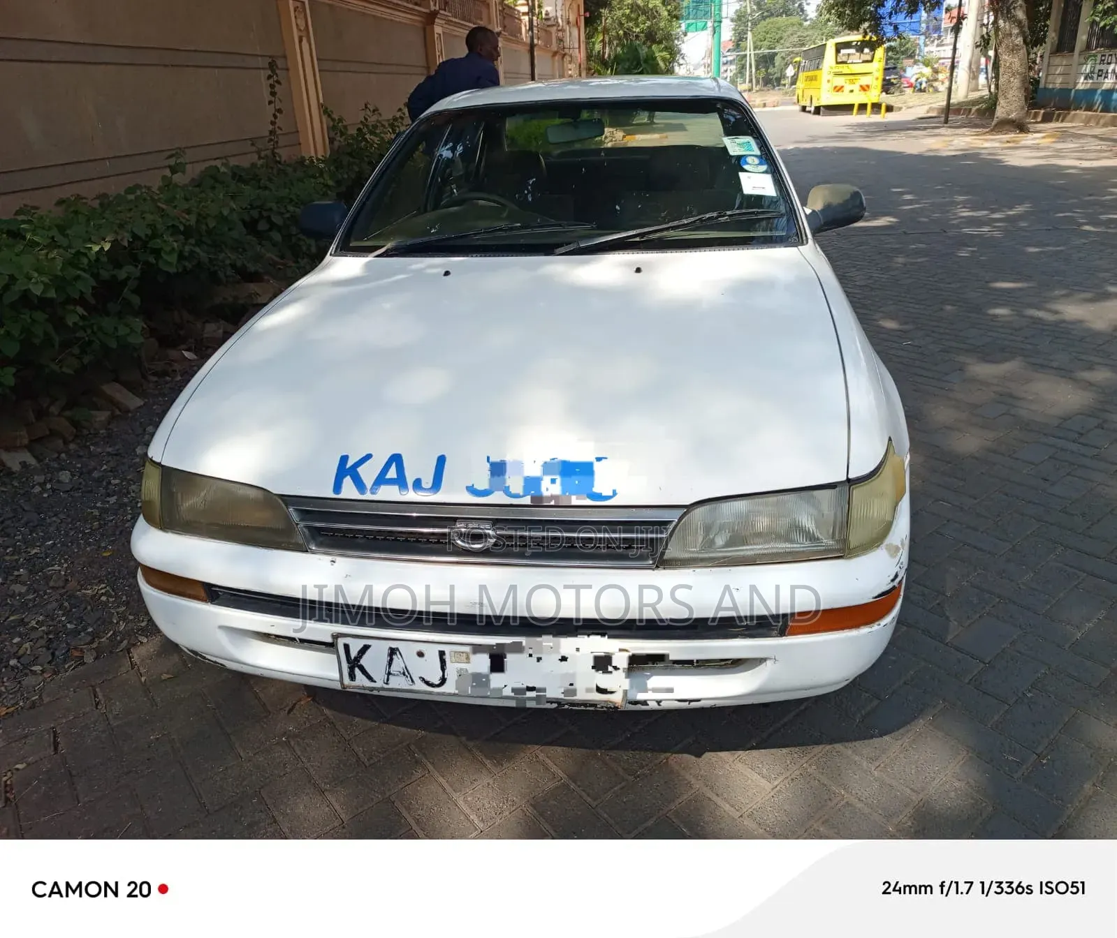Toyota Corolla 1994 White