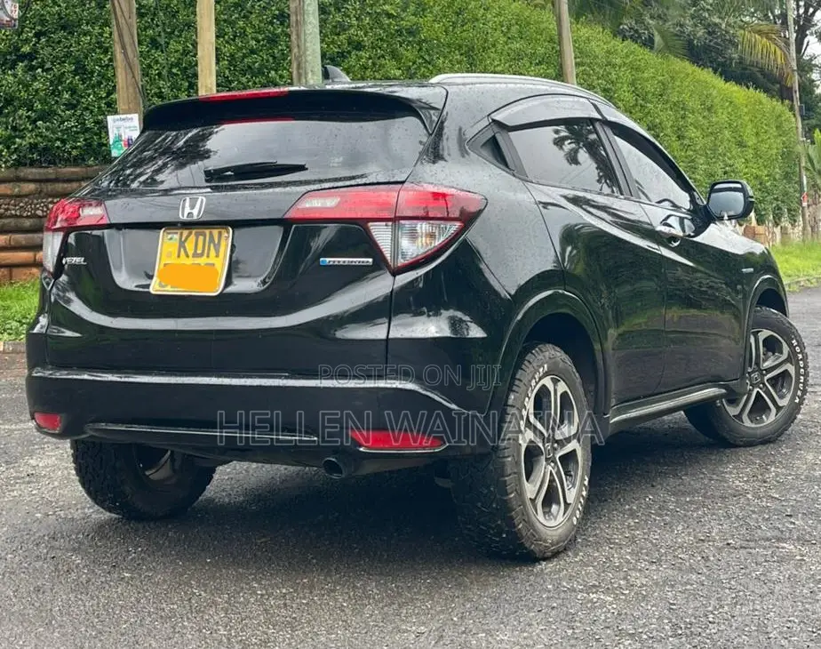 Honda Vezel 2016 Black