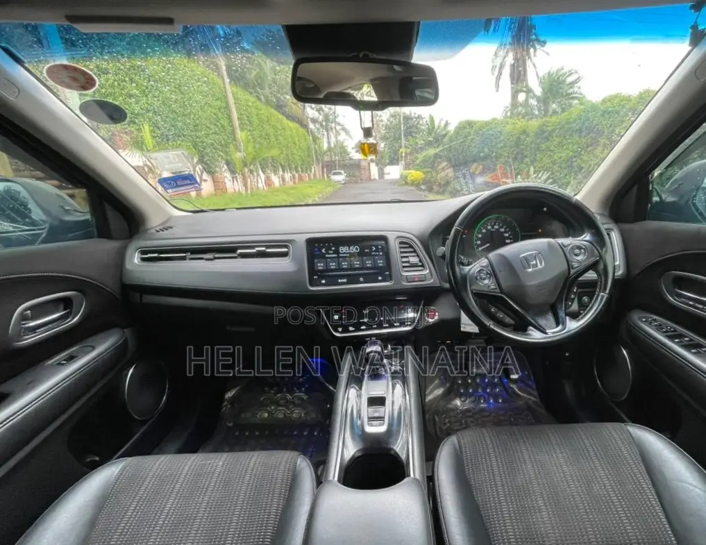 Honda Vezel 2016 Black